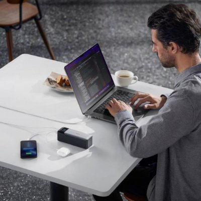 Anker 737 PowerCore 24000 mAh Hızlı Şarj Powerbank Teşhir