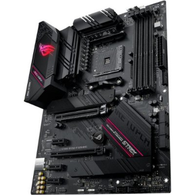 Asus Rog Strix B550-F Gaming AMD AM4 DDR4 ATX Anakart Teşhir