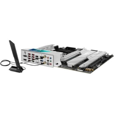 Asus Rog Strix X670E-A Gaming Wi-Fi AMD AM5 DDR5 ATX Anakart