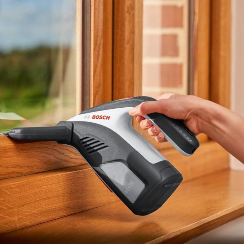 Bosch GlassVac Şarjlı Cam Silme Makinesi Teşhir