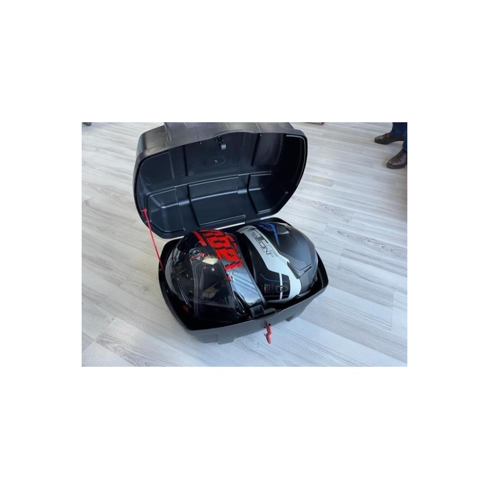 First Bag 52 lt Motosiklet Çantası Teşhir
