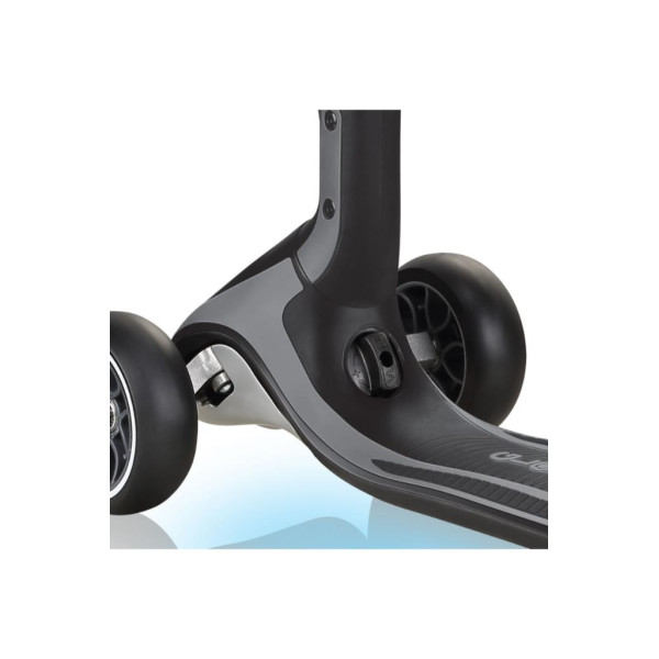 Globber Ultimum Siyah 3 Tekerlekli Scooter Outlet