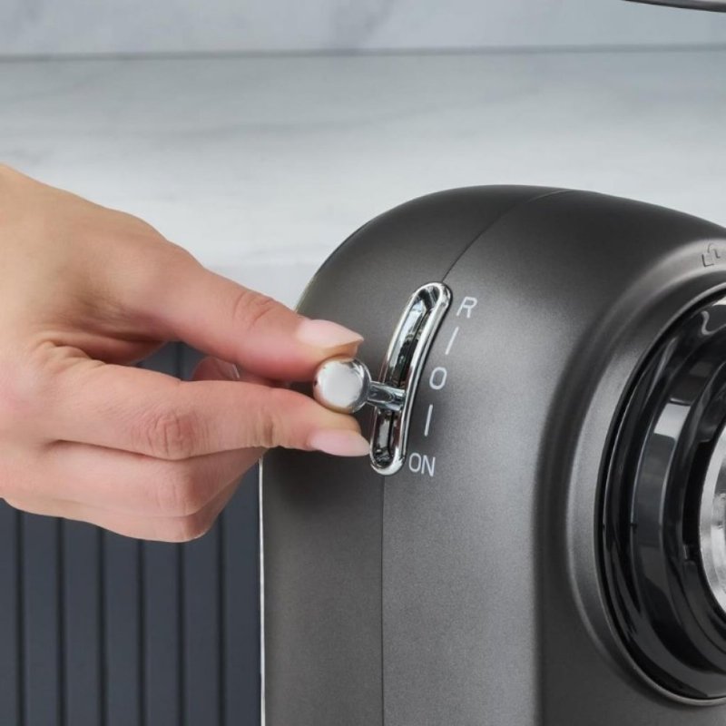 Homend Meatbox 3100h 2200 W Kıyma Makinesi Outlet