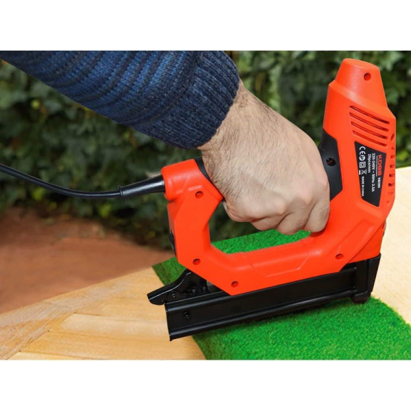 Kobb KBZ90 15-25 mm Zımba ve 15-32 mm Çivi Çakma Makinesi + 3000 Adet Yedek Zımba ve Çivi Teşhir