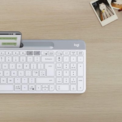 Logitech K580 Slim 920-010625 Beyaz Q Kablosuz Klavye - Outlet