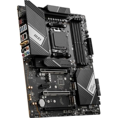 MSI Pro X670-P Wi-Fi AMD AM5 DDR5 ATX Anakart Teşhir