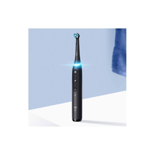 Oral-B iO 5 Siyah Şarjlı Diş Fırçası Outlet
