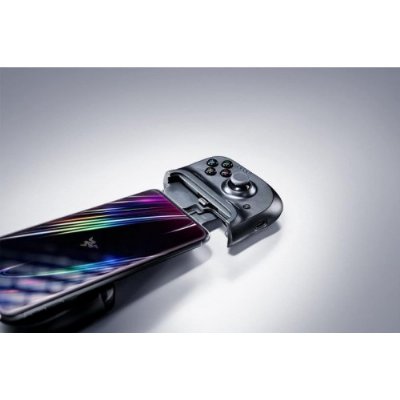 Razer Kishi iOS için Evrensel Oyun Kumandası 