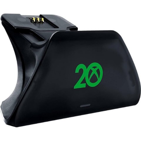 Razer Universal Quick Charging Stand - Xbox Kumandaları için Hızlı Şarj Cihazı (Evrensel Uyumluluk, Manyetik Temas Sistemi, Xbox Kumandanızla Eşleşir, Tek Elle Gezinme) Xbox 20th Anniversary Teşhir