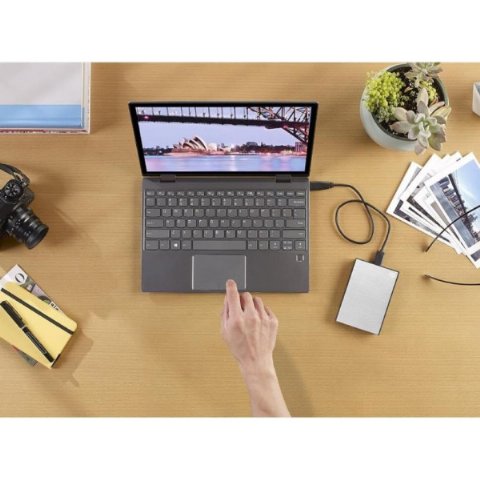 Seagate One Touch STKC5000401 Gümüş USB 3.0 2.5" 5 TB Harici Harddisk Teşhir
