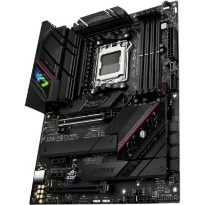 Asus Rog Strix B650E-F Gaming Wi-Fi AMD AM5 DDR5 ATX Anakart Teşhir